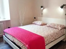 Central beautiful flat a pochi passi dal lago