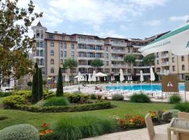 2 Room Apartment with Poolview Royal Sun