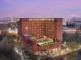 Holiday Inn Gurgaon NH8 by IHG，位于古尔冈的酒店