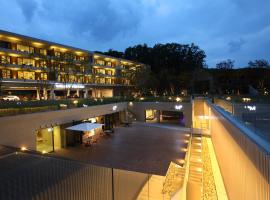 The Star Hue Village，位于杨平郡的酒店