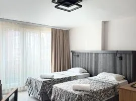 D'Premium Hotel