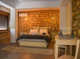 Coastal Stone Hideaway with Stunning Scenery
