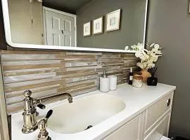 Stylish City Centre Apartment