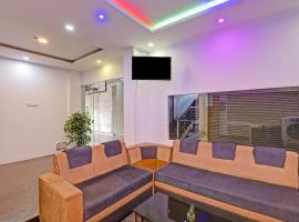 Collection O EXPRESS SUITES，位于Kakkayam的酒店