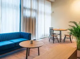 Modern Studio Apartment