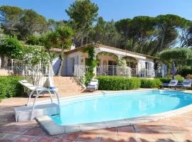 Villa des Vignes by Villa Plus