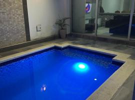 Casa Lujosa Lorica- Coveñas，位于Lorica的酒店