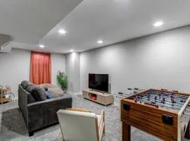 Lovely family home in Northglenn with fenced yard and bonus room
