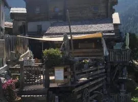 尔米塔格乡间度假别墅酒店