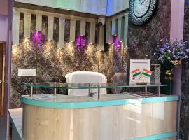 Hotel parijaye，位于Bālandi的酒店