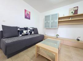 Blue Dream Apartment，位于拉法洛维奇的酒店