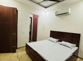 4BHK Luxury Villa In Mohali - Stay Royal