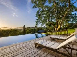 Charlotte Estate Timeless Elegance in the Byron Hinterland