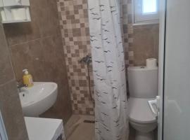 Apartman Andjela 3，位于Lastva的酒店