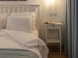 Roel Boutique B&B，位于科斯皮夸的带停车场的酒店