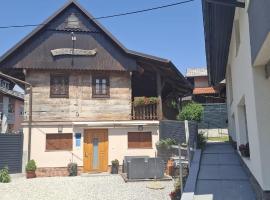 Holiday Homes 4N，位于Gornje Jesenje的酒店