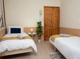 Melita Seafront Guest House - Twin Room 22