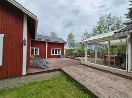 NINA - Cosy 3 bedroom house in calm area with garden