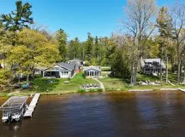 New! Loon Lodge - Lakefront With Private Dock!