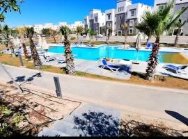 فرصة نادرةشاليه أرضي بجاردن oفي أرقى مواقع زون Q
