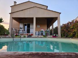 AUPETIT BONHEUR，位于洛里的酒店