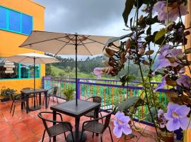 hospedaje El patio，位于萨兰托的酒店