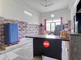 Hotel O Gayatri Parks，位于Dhāmpur的酒店