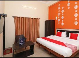 Hotel O POP Radhe，位于马尼萨的酒店