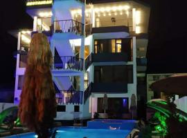 ApartHotel SABA，位于科布列季的酒店