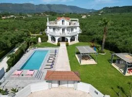 Gala's Elegant Home Villa