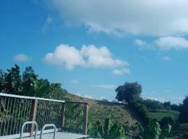 Finca VILLA DEL SOL，位于Alcalá的酒店