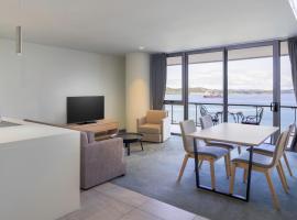 Crowne Plaza Residences Port Moresby by IHG，位于莫尔兹比港的酒店