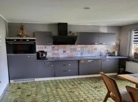 Regal Apartment in Pracht with Garden and Grill, cleaning included