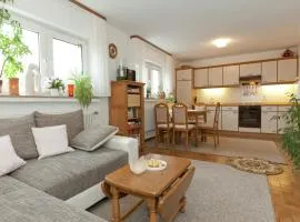 Sellerich Forest Hideaway, cleaning included