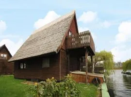Bootshaus, Teterow, cleaning included