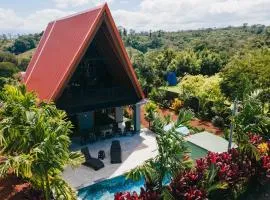 Kaluma Arenal Farmstay A-frame Chalet