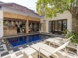 Don Cactus Seminyak villa 2bdr, pool,800m beach