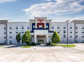 奥马哈/西道奇路-老磨坊汉普顿酒店，位于奥马哈的酒店