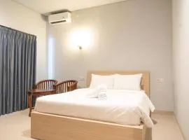 The Joy Culinary & Room