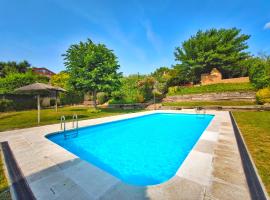 Duplex con piscina en Rubí，位于鲁维的酒店