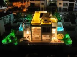 Luxusvilla mit Panorama-Meerblick 20m Privatpool