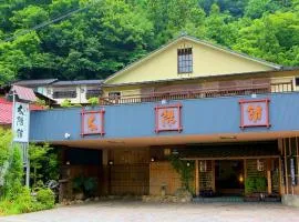 太阳馆酒店