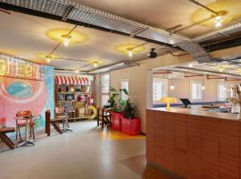 Greet Hotel Nice Aéroport Promenade des Anglais，位于尼斯的酒店