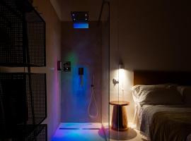 Donna Domenica Boutique Suites，位于滨海波利尼亚诺的酒店