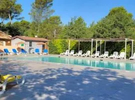 Camping 3 étoiles - Piscine - ccbbhgd