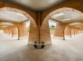 Gandum Village - Conscious Boutique Hotel，位于新蒙特莫尔的宠物友好酒店