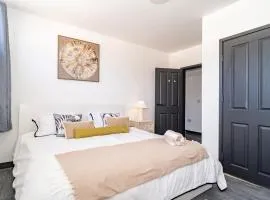 Penthouse City Centre Apartment