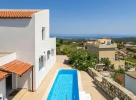 Villa Views with Private Pool & Sea Horizon