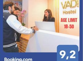VAD HOSTEL ALICANTE - Youth Hostel age limit 18-49，位于阿利坎特的酒店