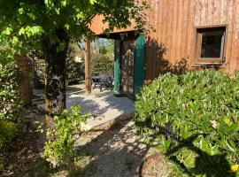 Hameau des laurières，位于Saint-Avit-Sénieur的酒店